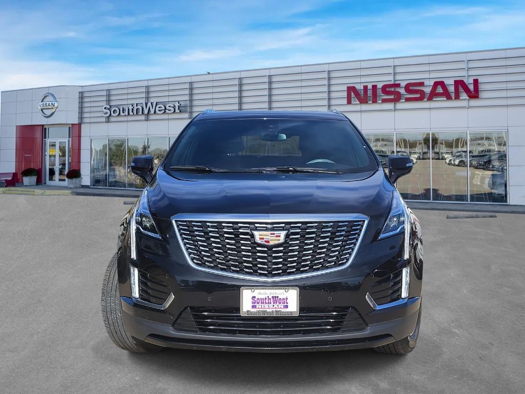 used 2021 Cadillac XT5 car, priced at $25,855