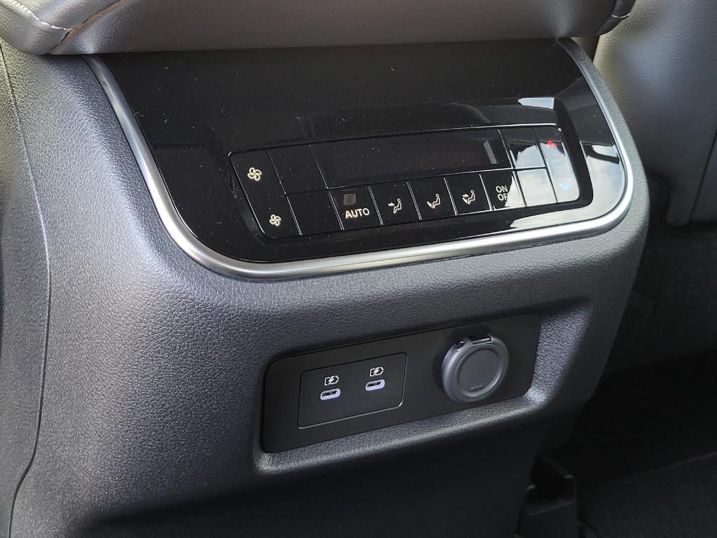 new 2026 Nissan Armada car, priced at $67,095