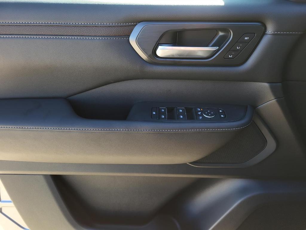 new 2026 Nissan Armada car, priced at $67,095