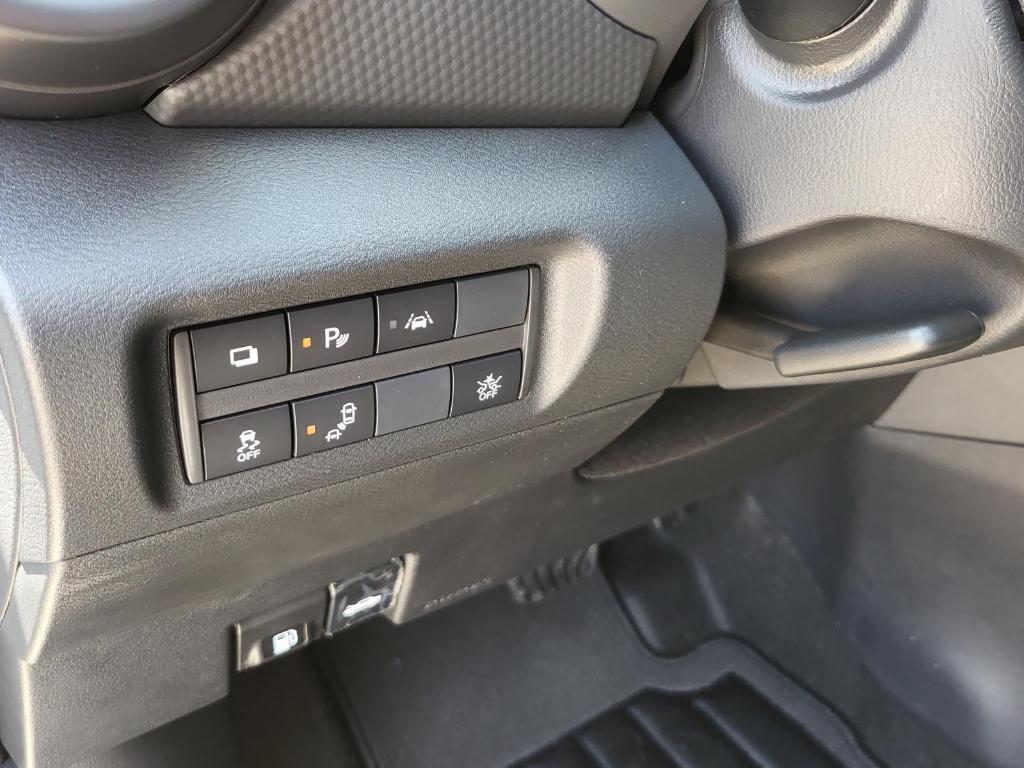 new 2025 Nissan Kicks Play car, priced at $23,119