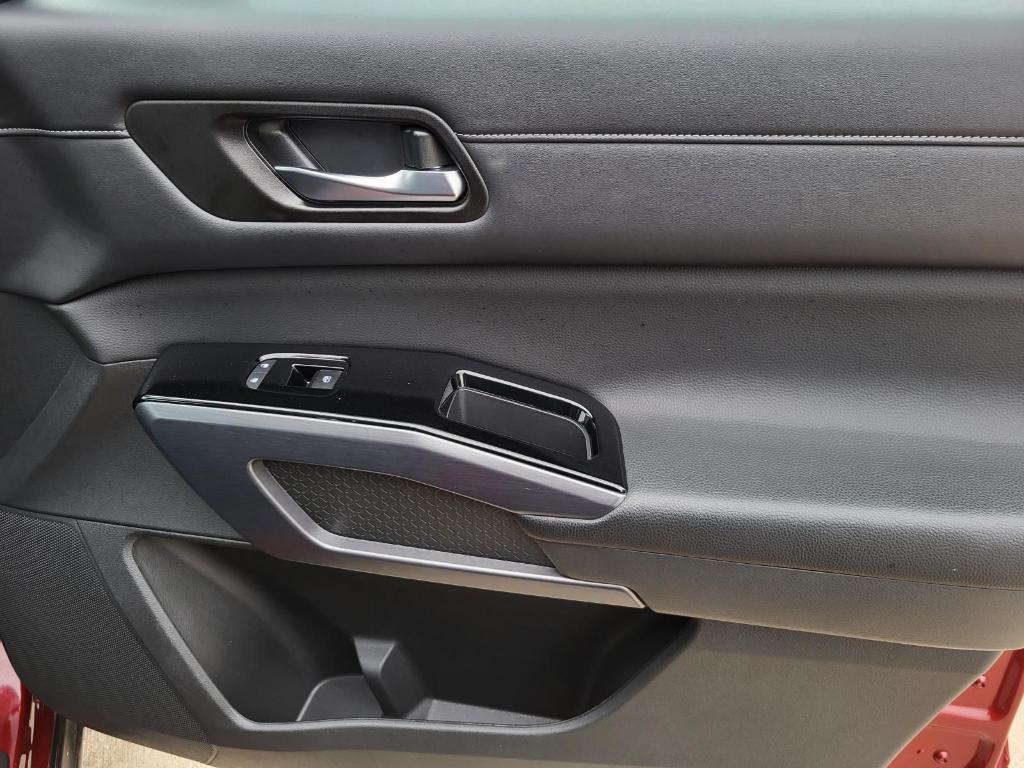 used 2023 Nissan Pathfinder car, priced at $32,227