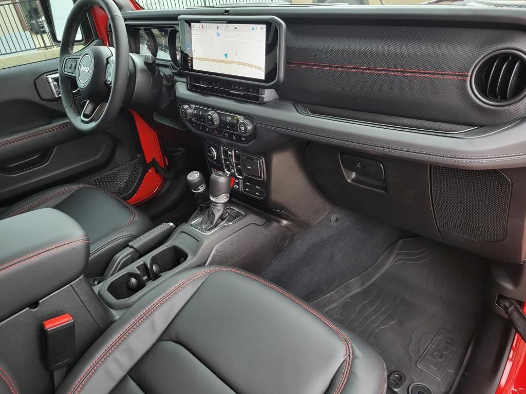 used 2025 Jeep Gladiator car, priced at $48,726