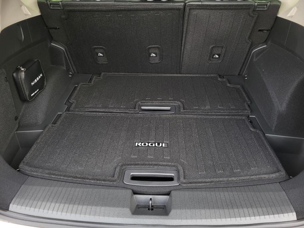 new 2026 Nissan Rogue car, priced at $33,532