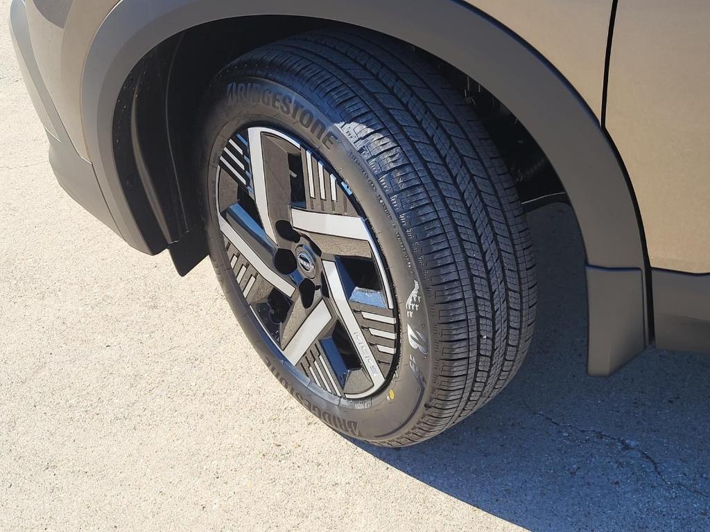 new 2026 Nissan Kicks car, priced at $25,381