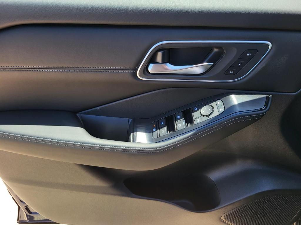 new 2026 Nissan Rogue car, priced at $36,283