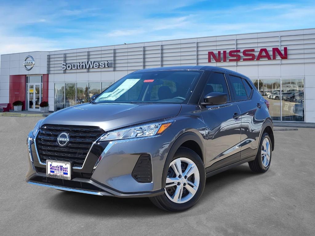 new 2025 Nissan Kicks Play car, priced at $19,825