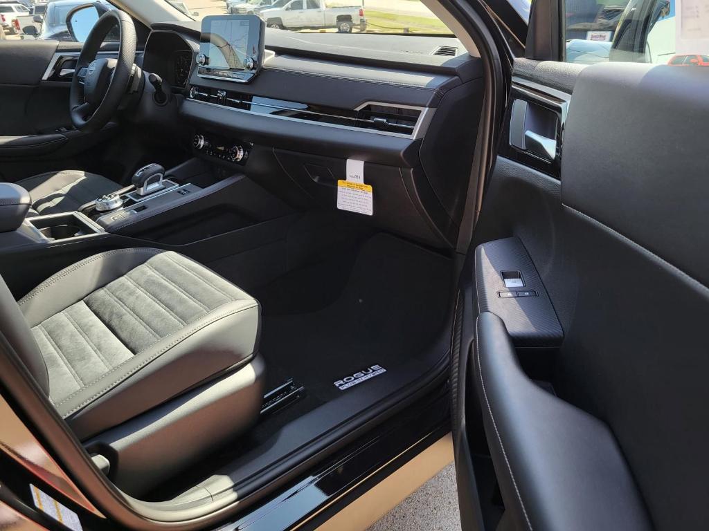 new 2026 Nissan Rogue Plug-In Hybrid car, priced at $43,870