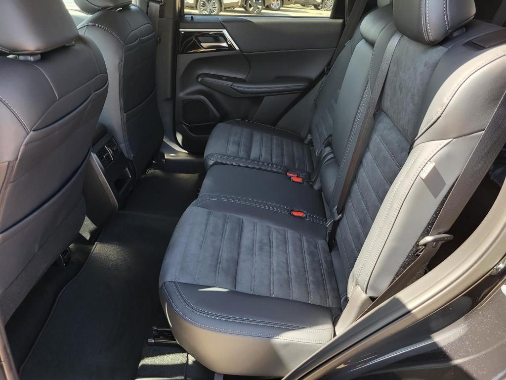 new 2026 Nissan Rogue Plug-In Hybrid car, priced at $43,870