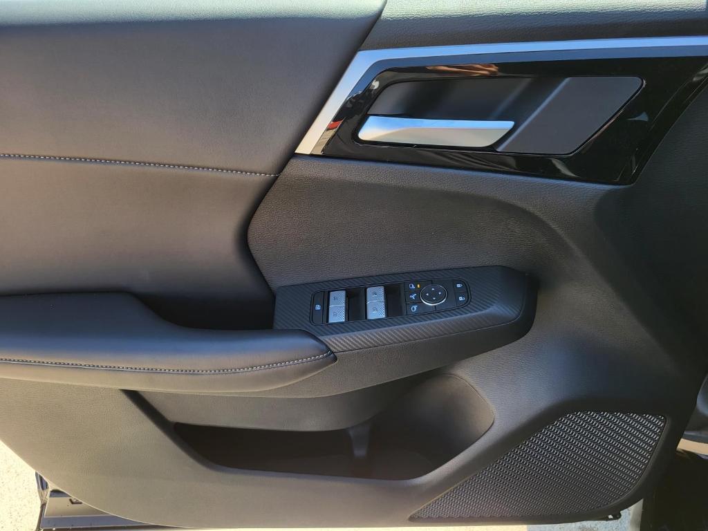 new 2026 Nissan Rogue Plug-In Hybrid car, priced at $43,870