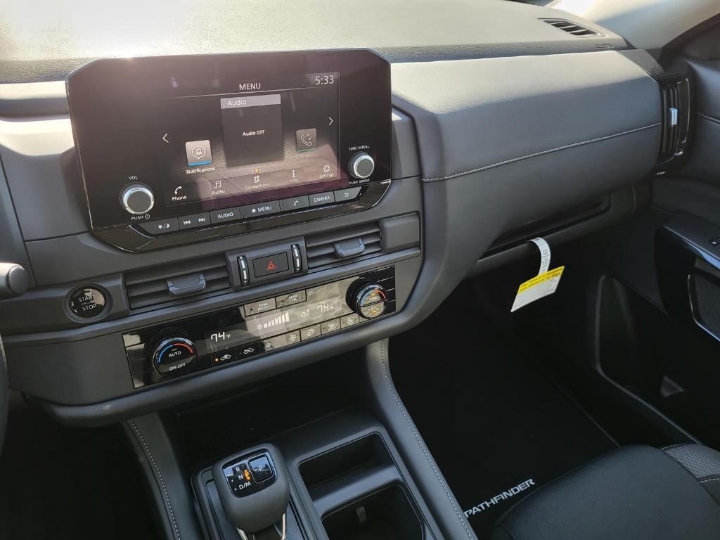 new 2025 Nissan Pathfinder car, priced at $27,980