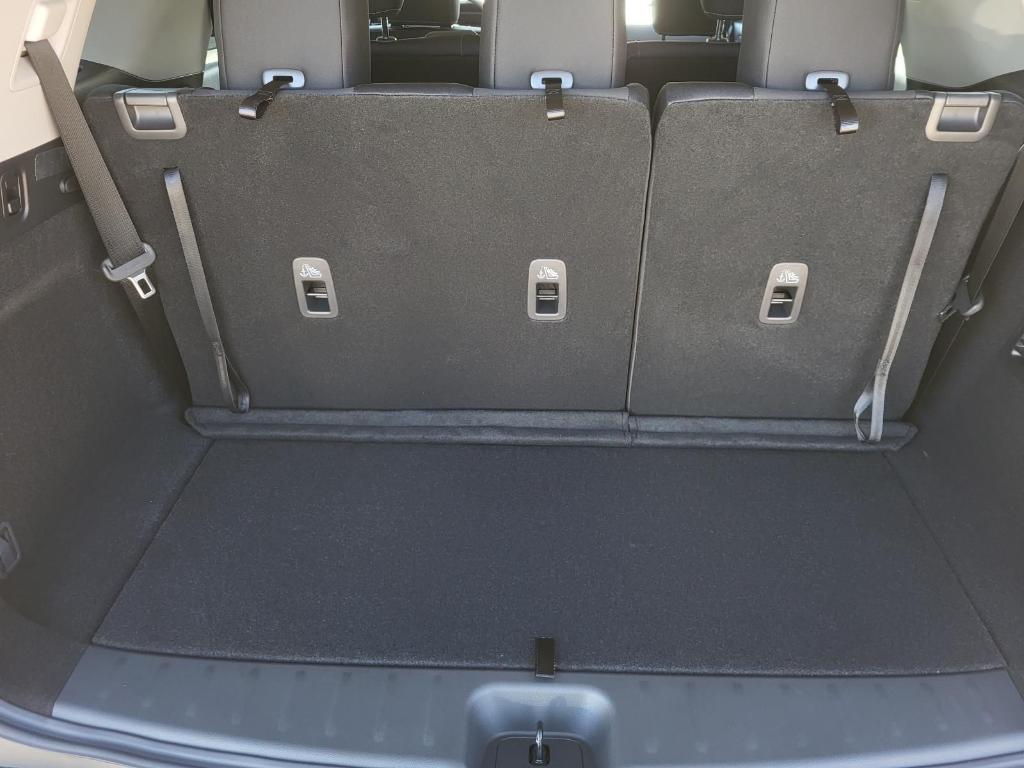 new 2025 Nissan Pathfinder car, priced at $27,980