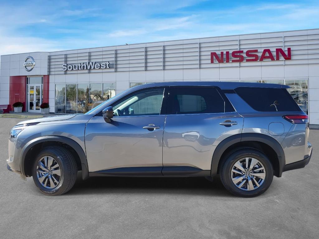 new 2025 Nissan Pathfinder car, priced at $27,980
