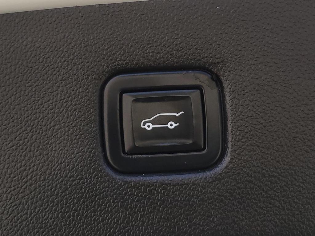 used 2021 Chevrolet Blazer car, priced at $17,486