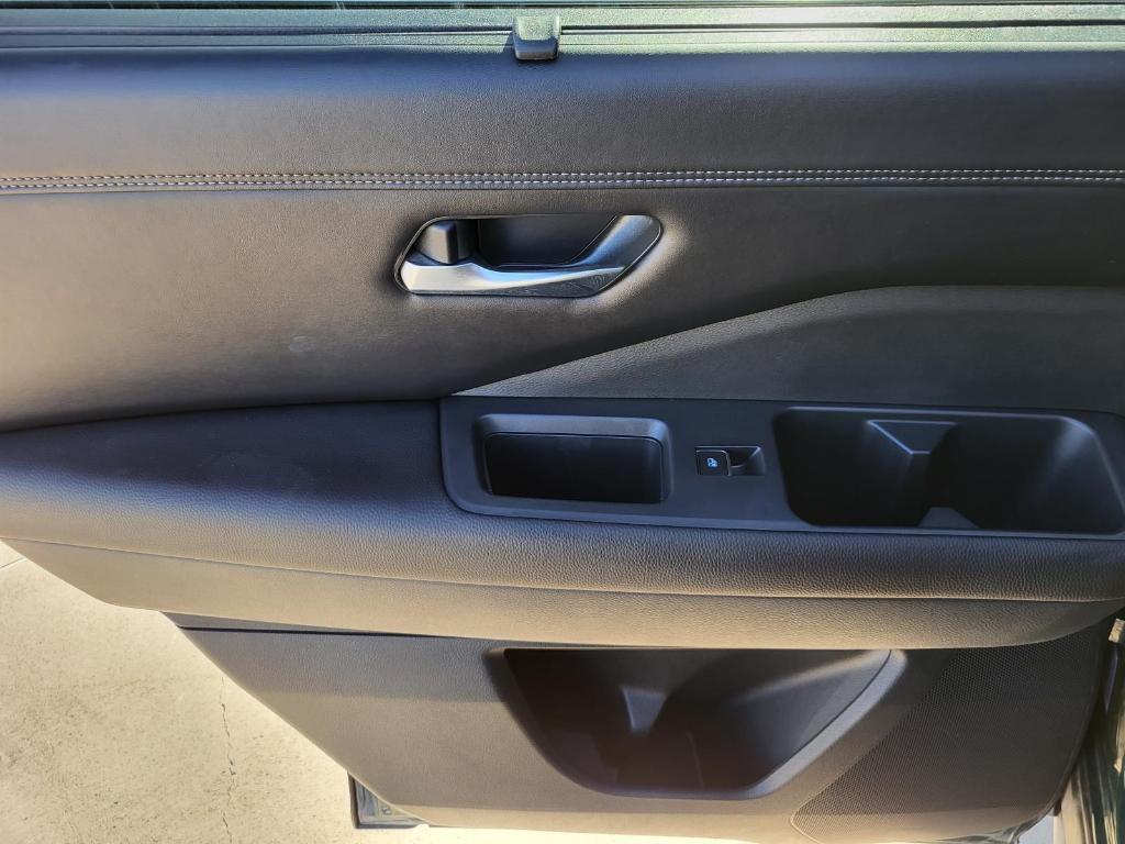 used 2022 Nissan Pathfinder car, priced at $28,355