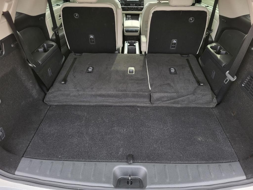 used 2025 Nissan Pathfinder car, priced at $33,662