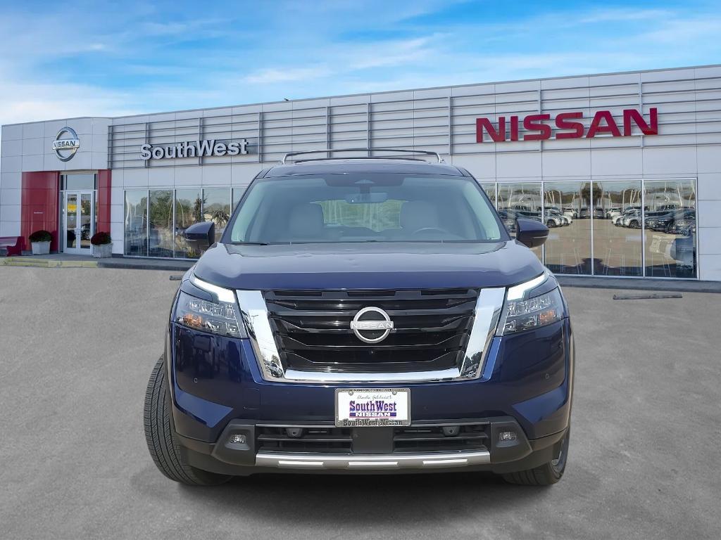 used 2025 Nissan Pathfinder car, priced at $33,662