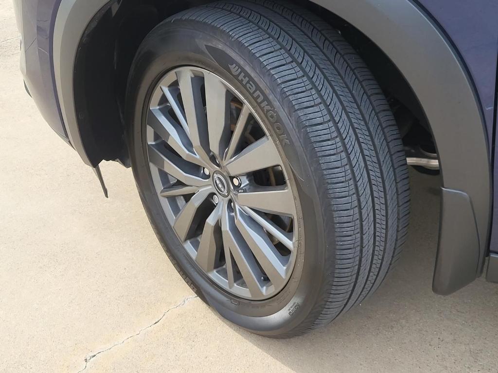 used 2025 Nissan Pathfinder car, priced at $33,662