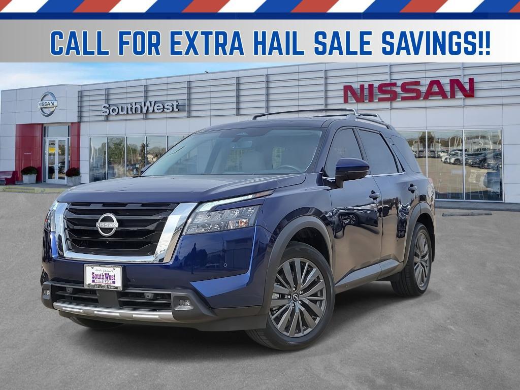 used 2025 Nissan Pathfinder car, priced at $35,684