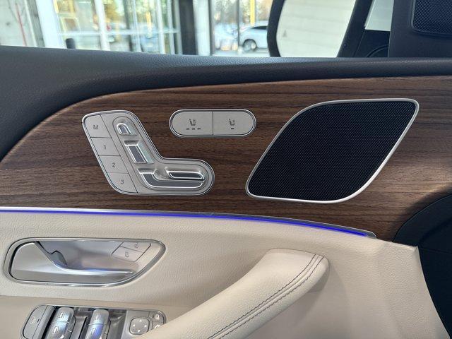 new 2025 Mercedes-Benz GLE 450 car, priced at $74,644