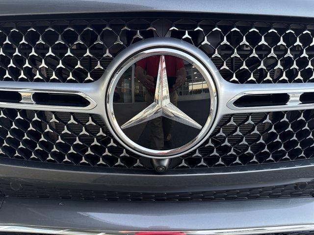 new 2026 Mercedes-Benz GLE 450 car, priced at $82,229