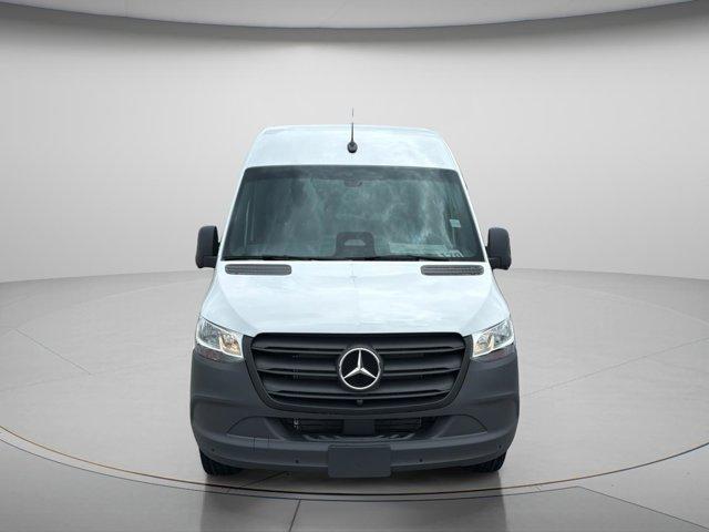 new 2026 Mercedes-Benz Sprinter 2500 car, priced at $66,426