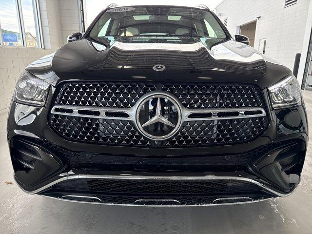 new 2026 Mercedes-Benz GLE 450 car, priced at $82,544