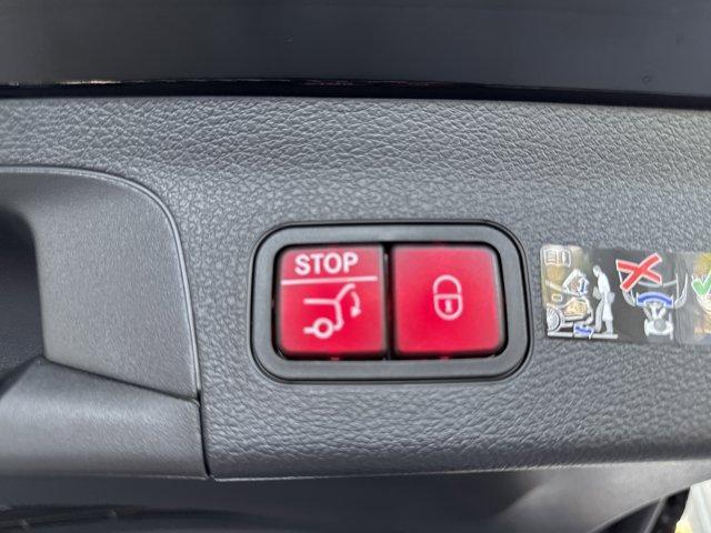 new 2026 Mercedes-Benz GLS 450 car, priced at $97,964