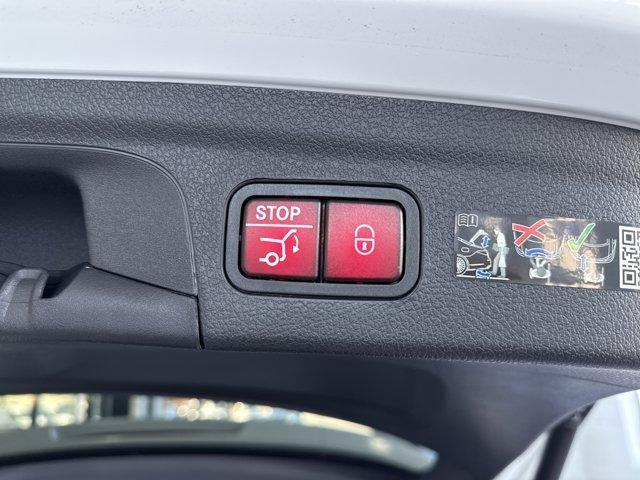 new 2026 Mercedes-Benz GLE 350 car, priced at $73,814