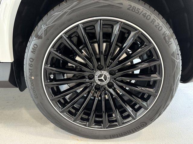 new 2026 Mercedes-Benz GLC 300 car, priced at $61,054