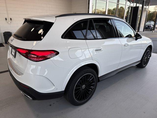 new 2026 Mercedes-Benz GLC 300 car, priced at $61,054