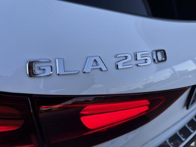new 2026 Mercedes-Benz GLA 250 car, priced at $48,219