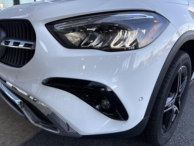 new 2026 Mercedes-Benz GLA 250 car, priced at $48,219