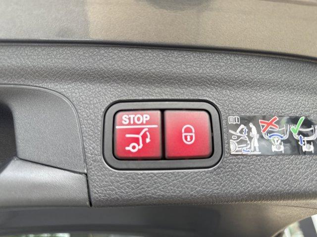 new 2026 Mercedes-Benz GLE 450 car, priced at $78,084