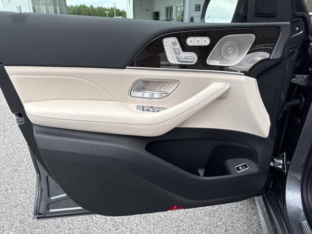 new 2026 Mercedes-Benz GLE 450 car, priced at $78,084
