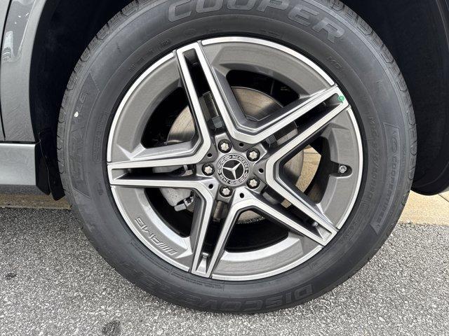 new 2026 Mercedes-Benz GLE 450 car, priced at $78,084