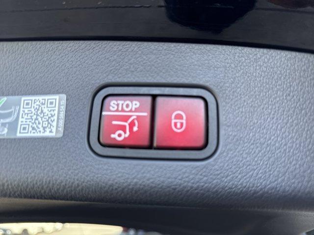 new 2026 Mercedes-Benz GLC 300 car, priced at $58,464