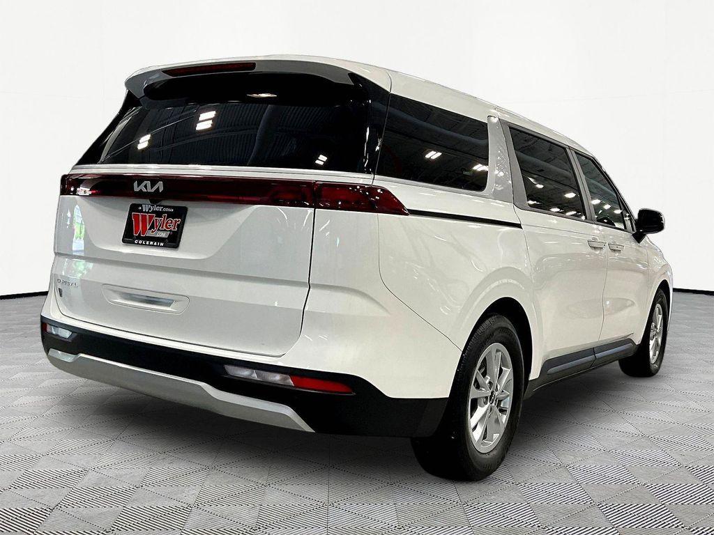 used 2024 Kia Carnival car, priced at $31,829