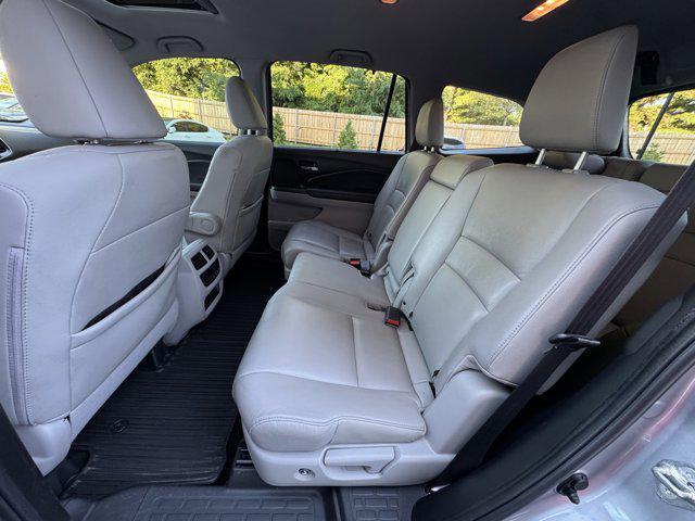 used 2021 Honda Pilot car, priced at $18,964