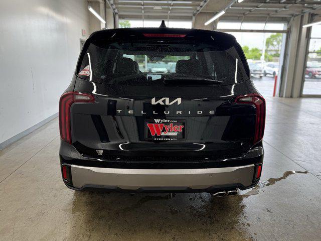 new 2025 Kia Telluride car, priced at $40,123