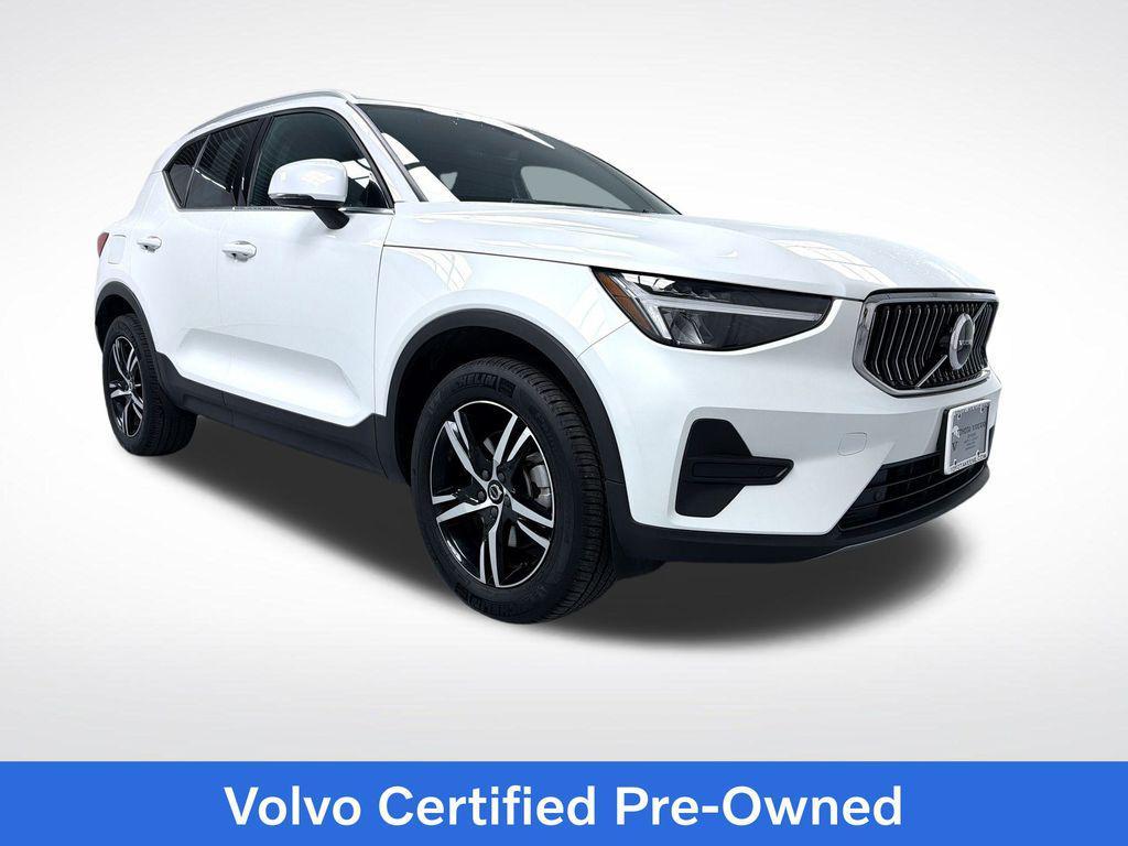 used 2025 Volvo XC40 car, priced at $32,995