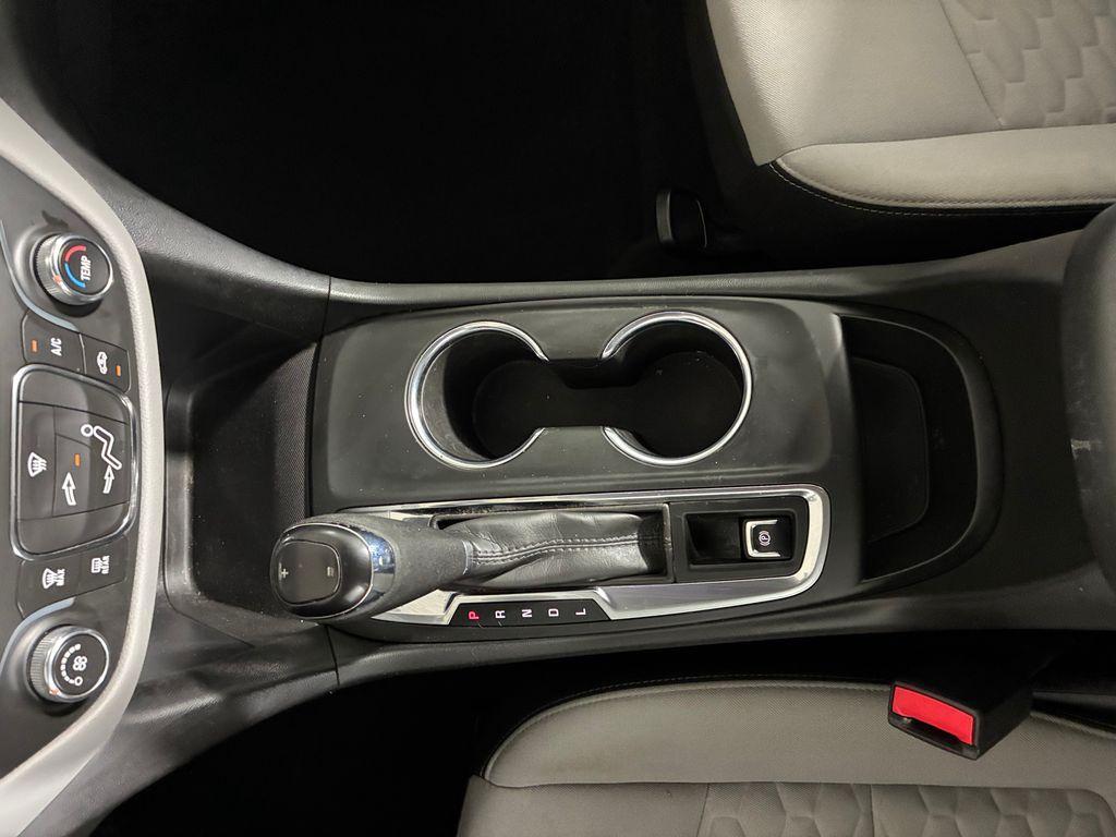 used 2021 Chevrolet Equinox car, priced at $14,992