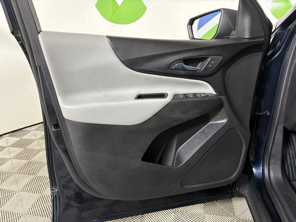 used 2021 Chevrolet Equinox car, priced at $14,992