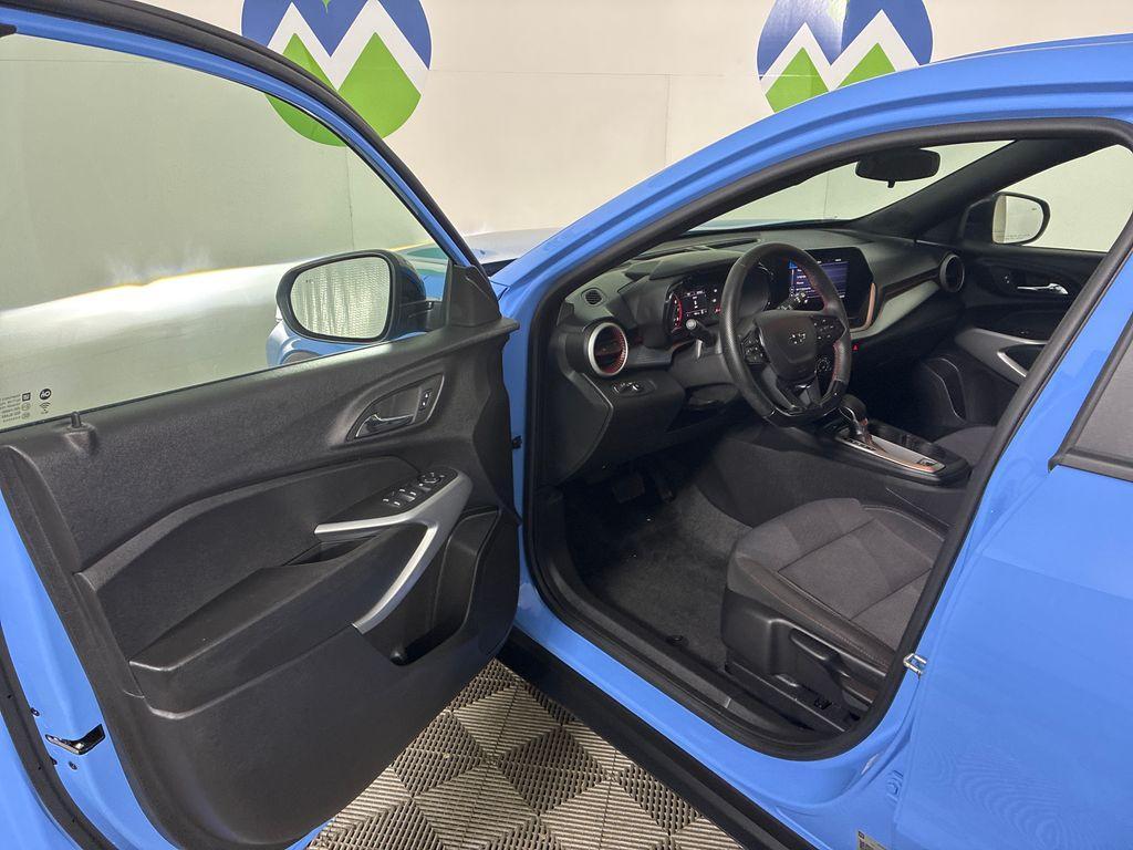 used 2024 Chevrolet Trax car, priced at $23,598
