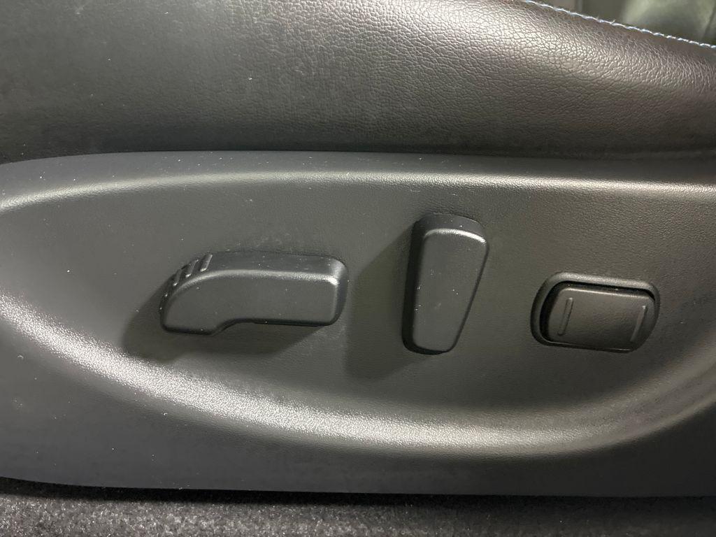 used 2019 Nissan Leaf car, priced at $12,190