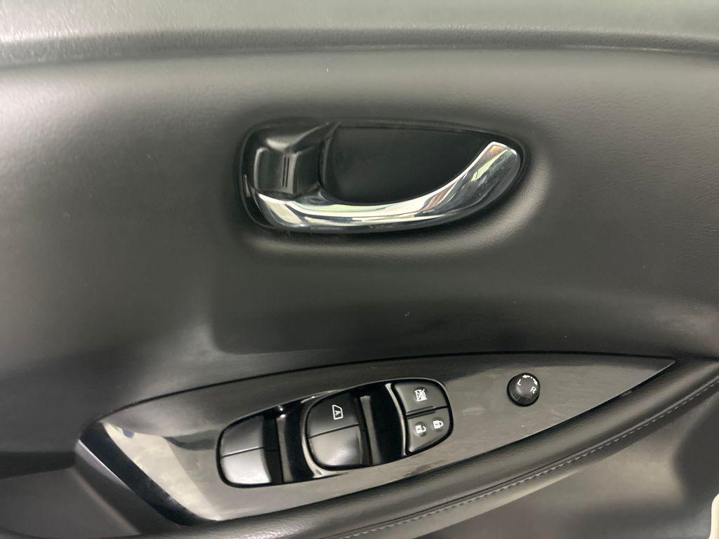 used 2019 Nissan Leaf car, priced at $12,190