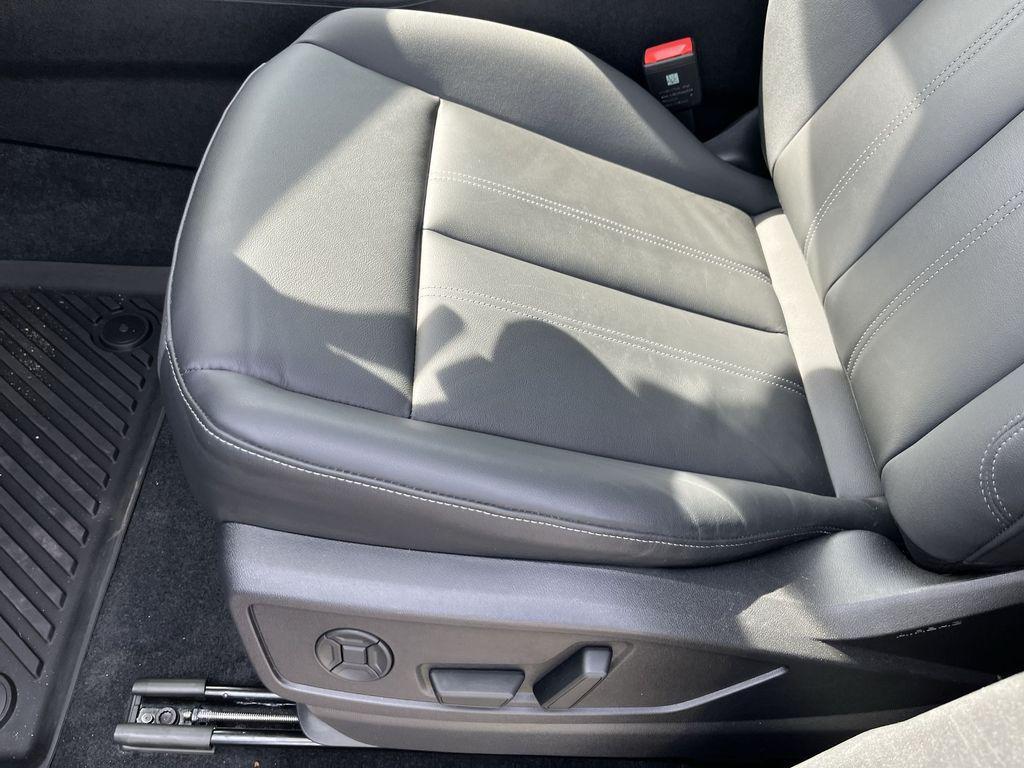 used 2025 Audi Q5 car, priced at $49,588