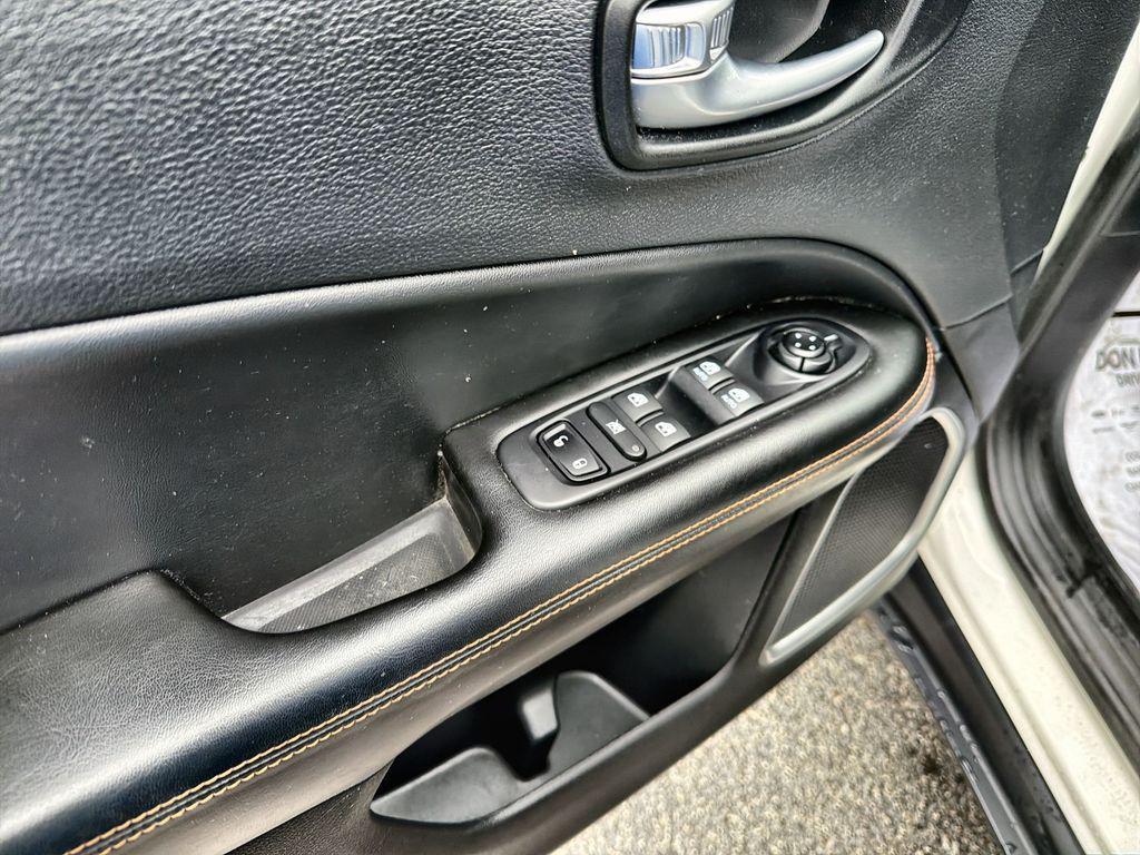 used 2019 Jeep Compass car, priced at $21,588