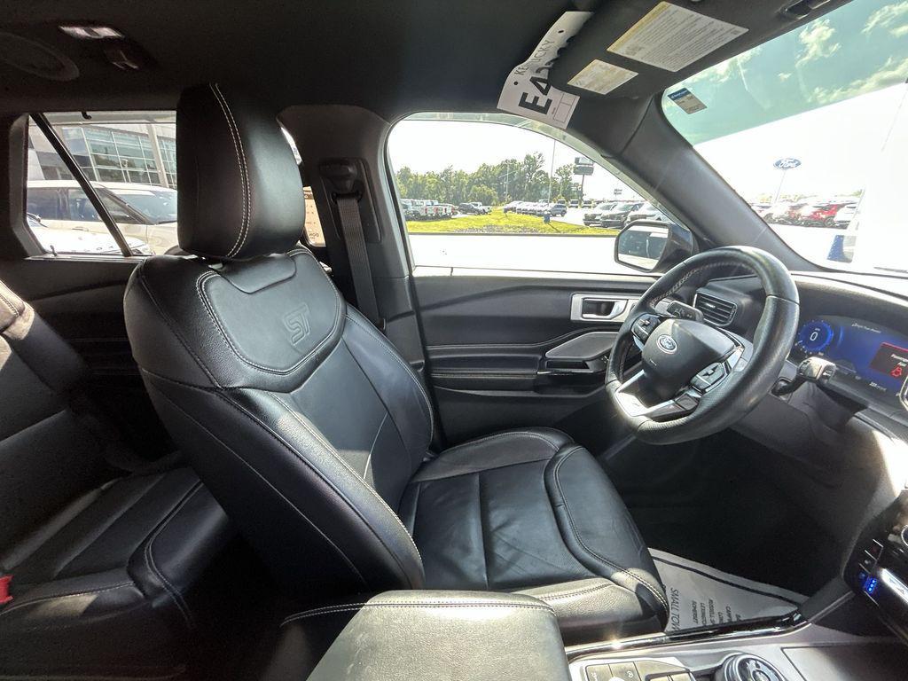 used 2022 Ford Explorer car, priced at $38,588