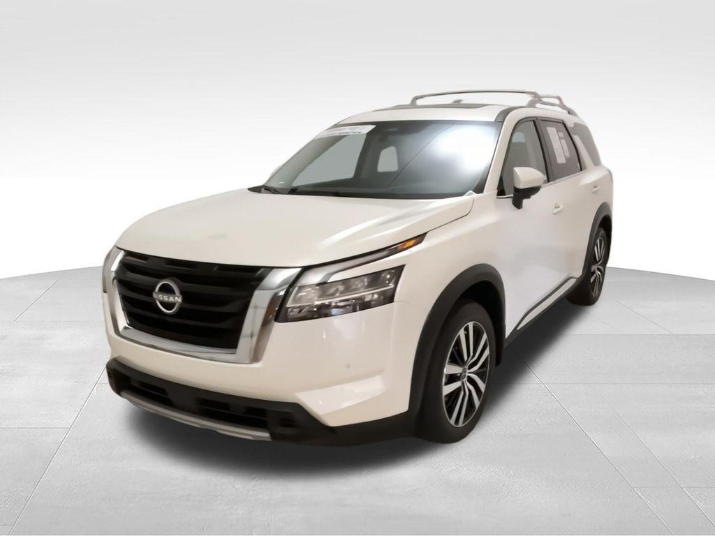 used 2024 Nissan Pathfinder car, priced at $41,564