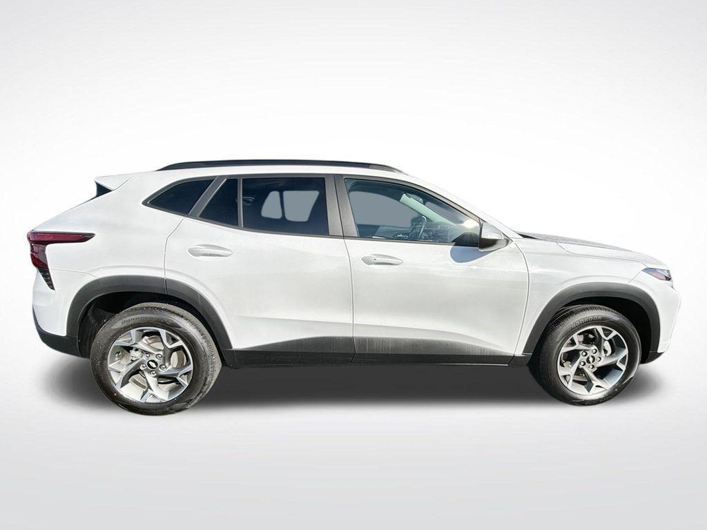 used 2025 Chevrolet Trax car, priced at $24,464